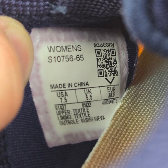 Saucony Endorphin Speed 3 Navy Yellow Athletic Running Shoe Womens 7.5 S10756-65 - Picture 12 of 12